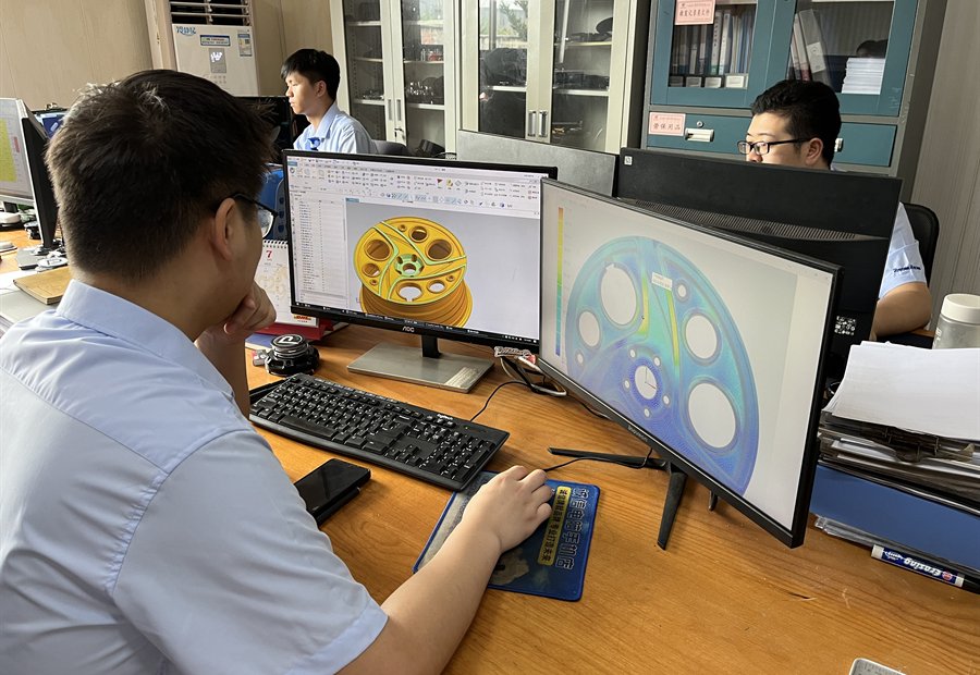 RAYONE 3D wheel modeling engineering workstation