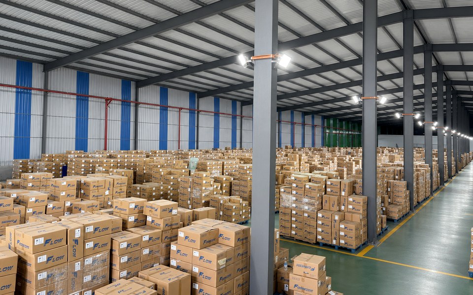 RAYONE finished wheel stock warehouse for export delivery